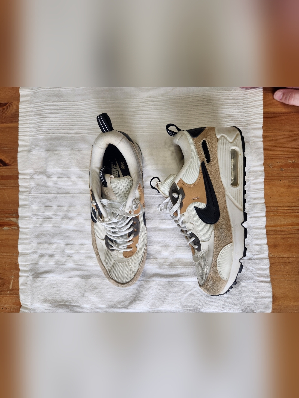 Nike Air Max 90 Futura Sanddrift Shoes Size 9 Womens 40.5